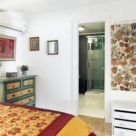 Apartment Feeling Discoveries